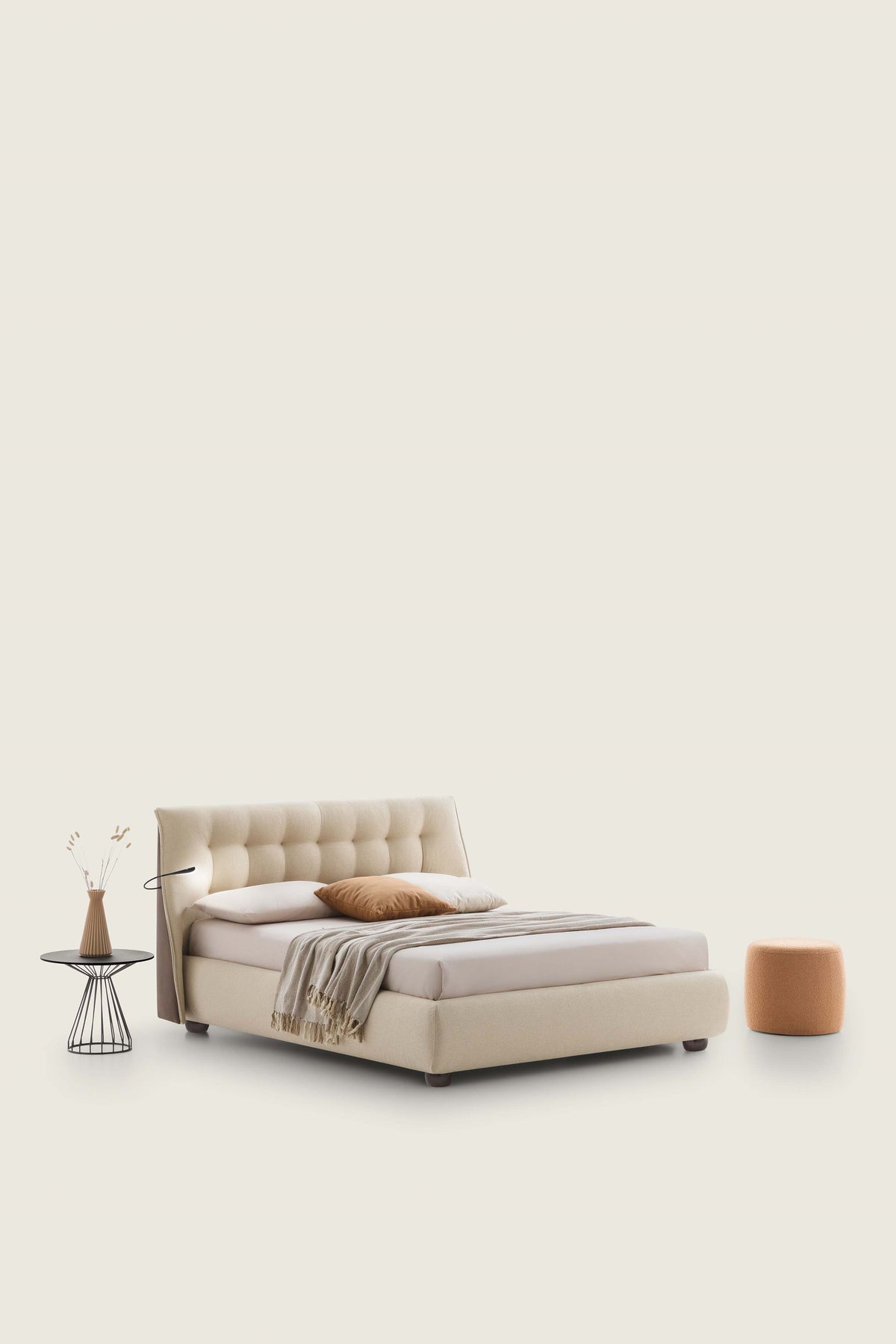 Letto Guscio Trapuntato Stile Capitonné
